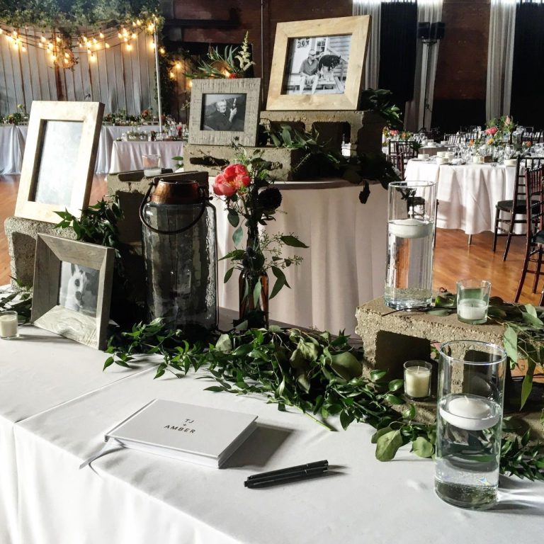 How To Decorate A Funeral Table